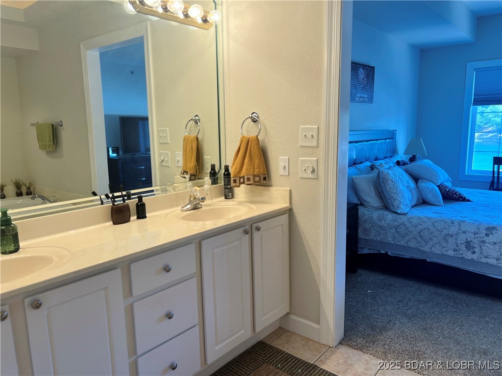 Lighthouse Pointe Condominium - Residential
