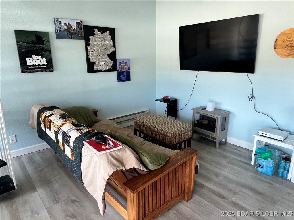 Lighthouse Pointe Condominium - Residential