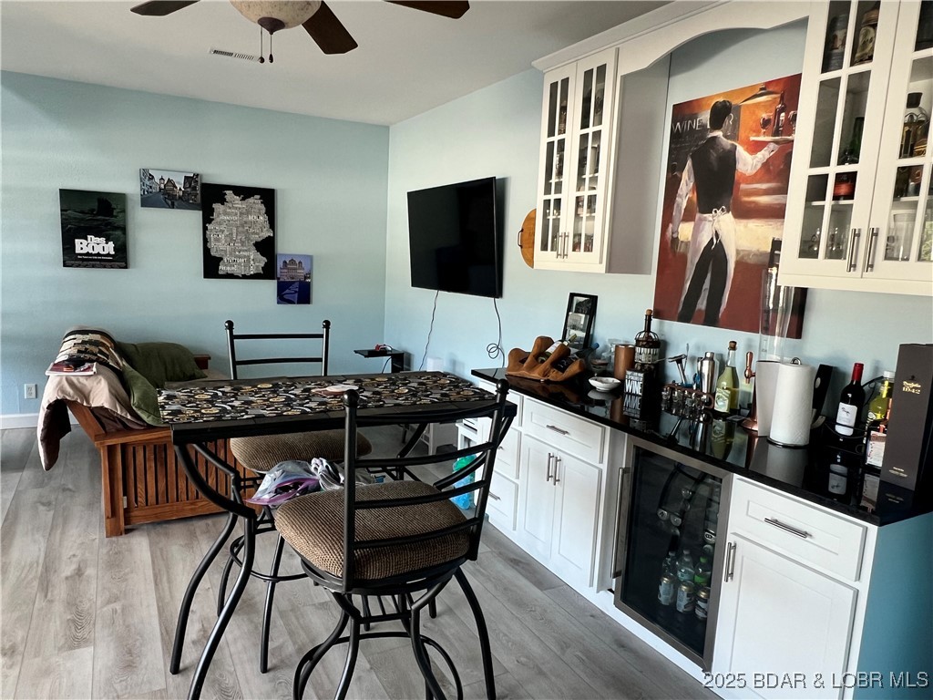 Lighthouse Pointe Condominium - Residential