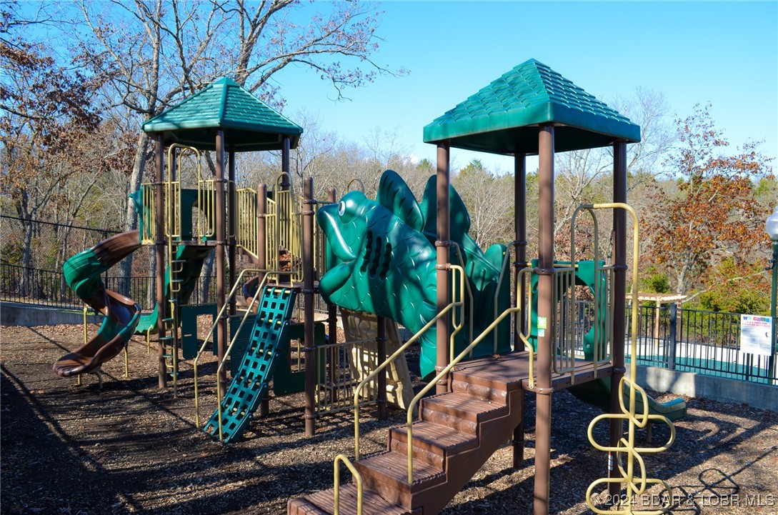 Cornett Cove No. 5 - Land