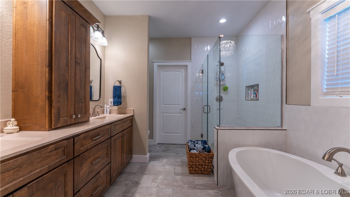 Arrowridge Shores 2 - Residential