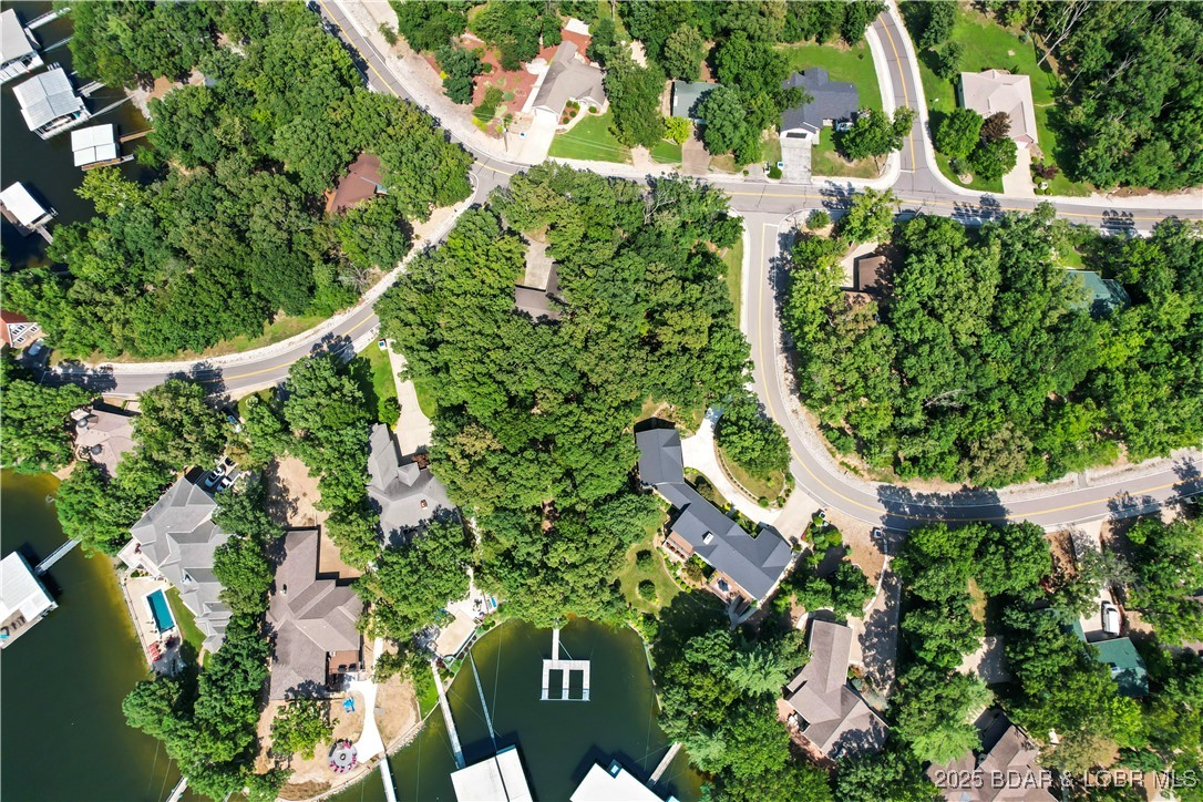 Four Seasons, Missouri 65049, United States, 3 Bedrooms Bedrooms, ,3 BathroomsBathrooms,Residential,Contingent,175553