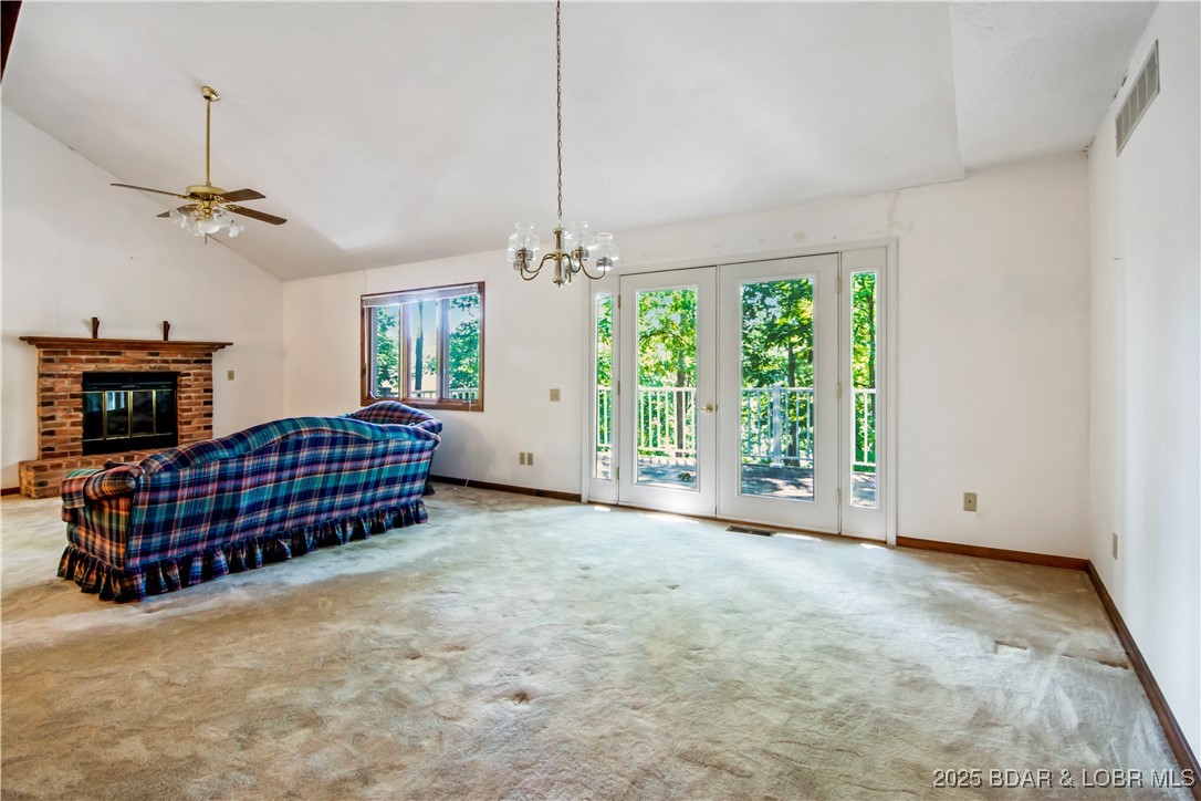 Four Seasons, Missouri 65049, United States, 3 Bedrooms Bedrooms, ,3 BathroomsBathrooms,Residential,Contingent,175553