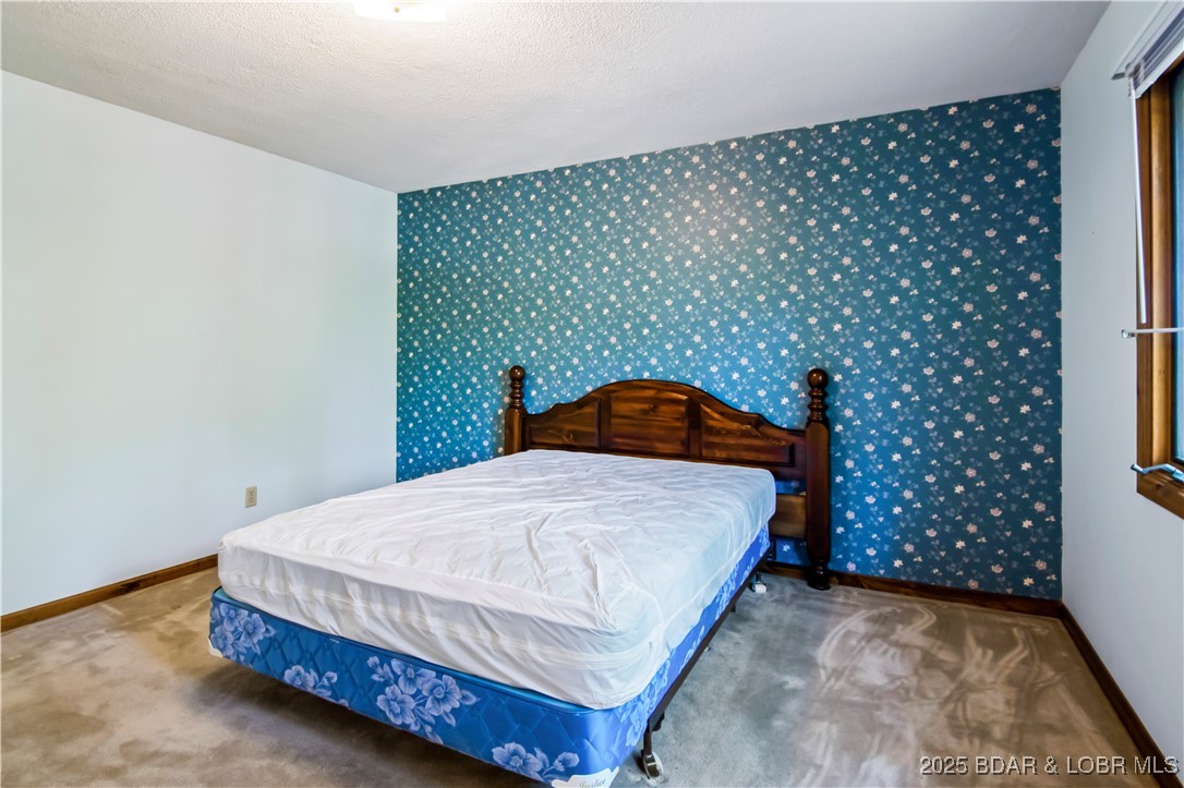 Four Seasons, Missouri 65049, United States, 3 Bedrooms Bedrooms, ,3 BathroomsBathrooms,Residential,Contingent,175553