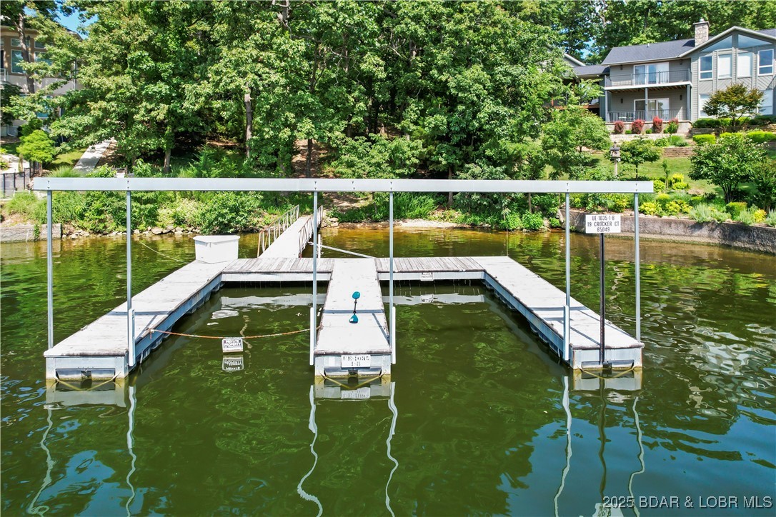 Four Seasons, Missouri 65049, United States, 3 Bedrooms Bedrooms, ,3 BathroomsBathrooms,Residential,Contingent,175553