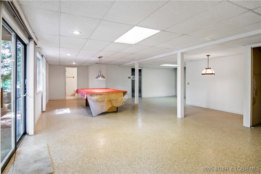 Four Seasons, Missouri 65049, United States, 3 Bedrooms Bedrooms, ,3 BathroomsBathrooms,Residential,Contingent,175553