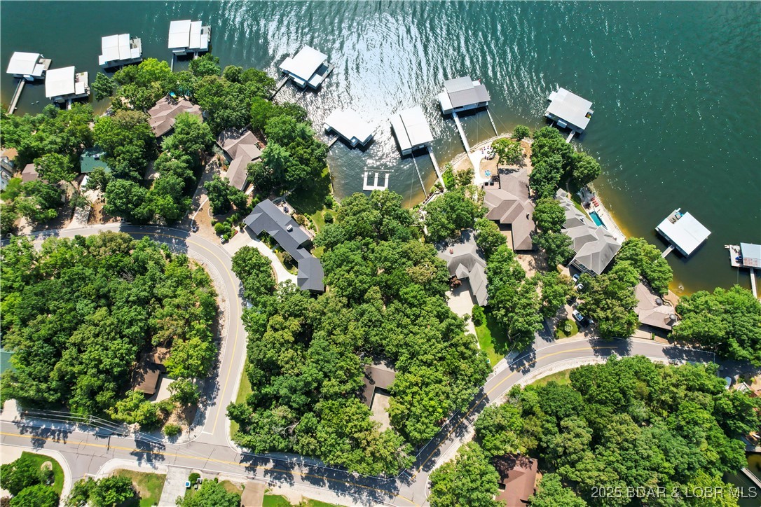 Four Seasons, Missouri 65049, United States, 3 Bedrooms Bedrooms, ,3 BathroomsBathrooms,Residential,Contingent,175553