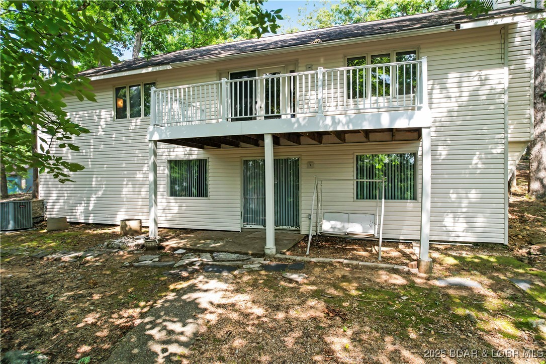 Four Seasons, Missouri 65049, United States, 3 Bedrooms Bedrooms, ,3 BathroomsBathrooms,Residential,Contingent,175553