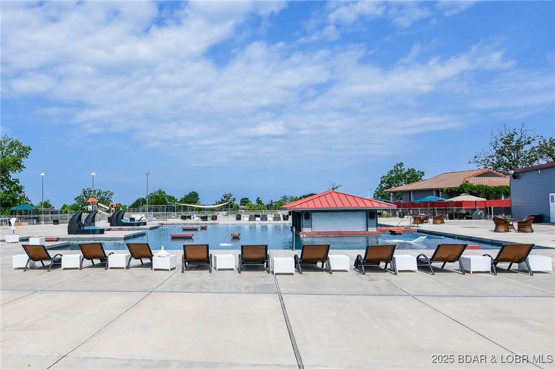 Four Seasons Racqt-Cntry Club - Residential