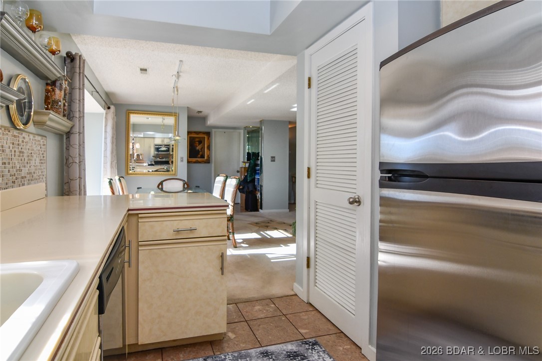 Four Seasons Racqt-Cntry Club - Residential