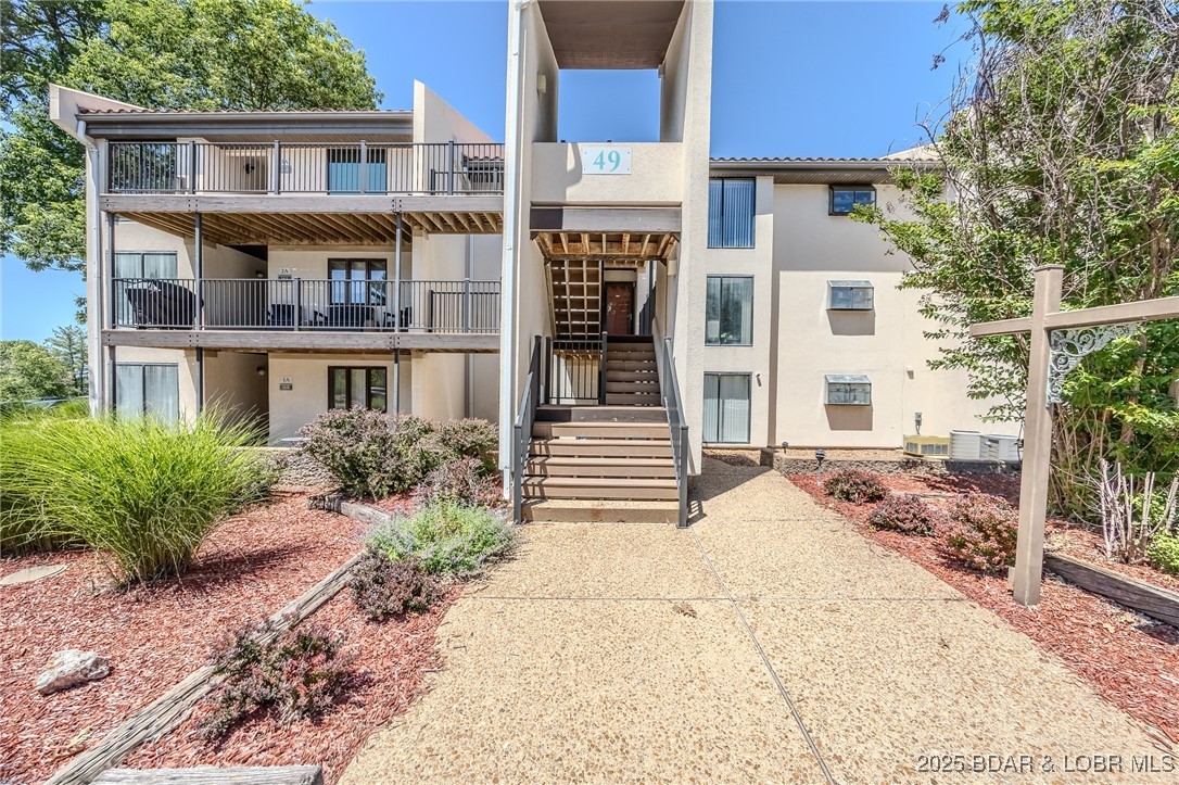 Four Seasons Racqt-Cntry Club - Residential