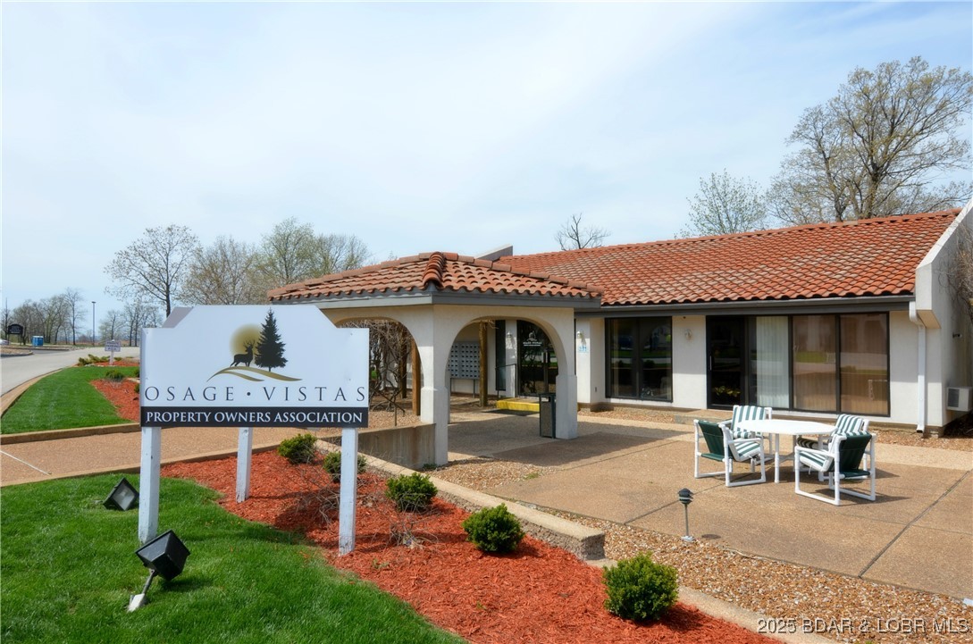 Four Seasons Racqt-Cntry Club - Residential