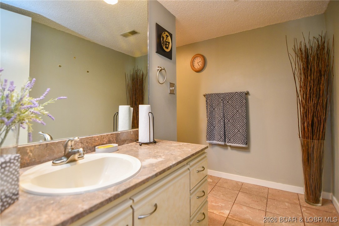 Four Seasons Racqt-Cntry Club - Residential