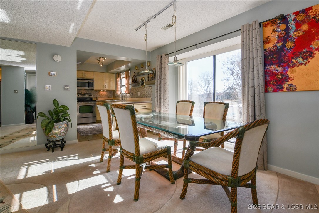 Four Seasons Racqt-Cntry Club - Residential