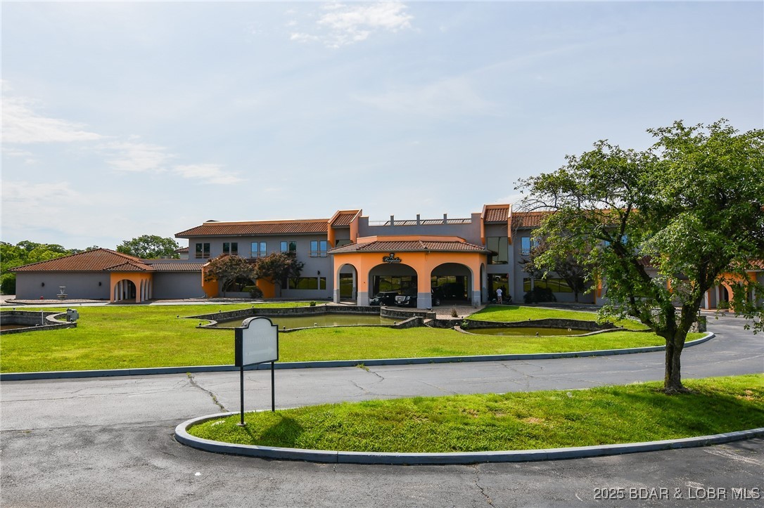 Four Seasons Racqt-Cntry Club - Residential