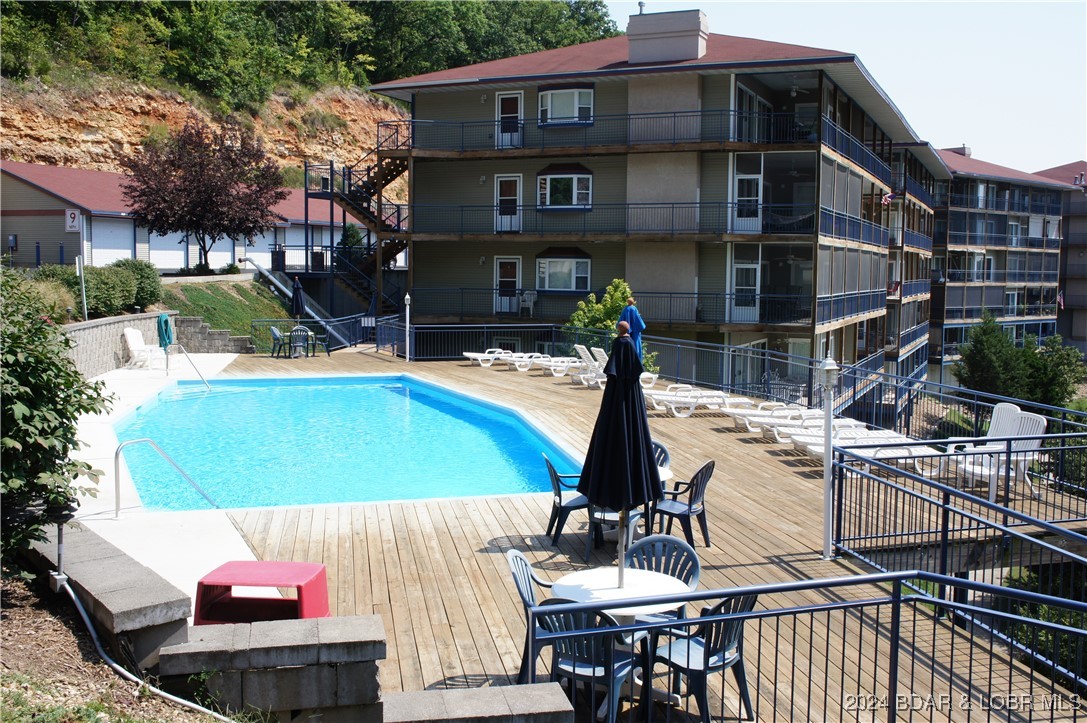 Lake Ozark, Missouri 65049, United States, 4 Bedrooms Bedrooms, ,4 BathroomsBathrooms,Residential,Active,41784