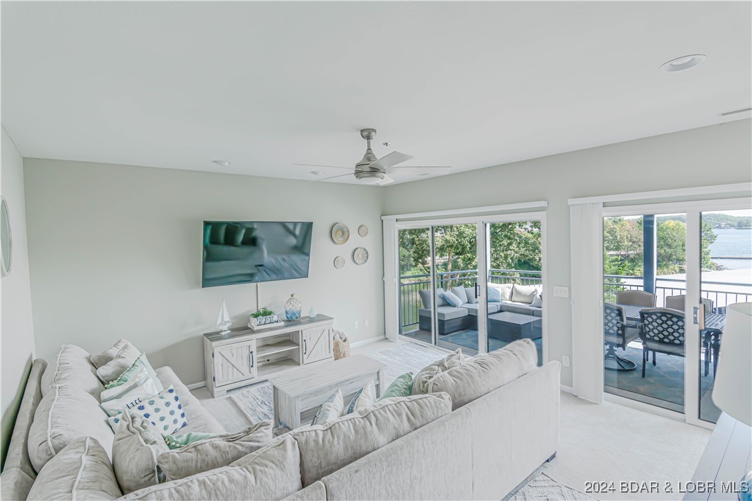 Lake Ozark, Missouri 65049, United States, 4 Bedrooms Bedrooms, ,4 BathroomsBathrooms,Residential,Active,41784