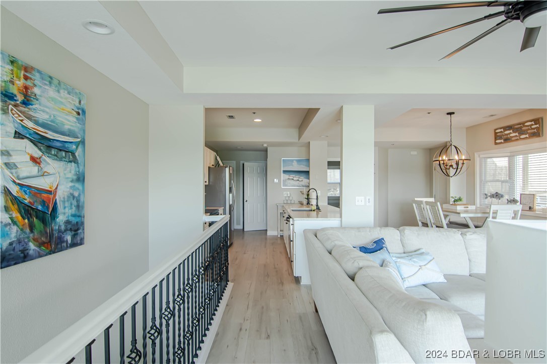 Lake Ozark, Missouri 65049, United States, 4 Bedrooms Bedrooms, ,4 BathroomsBathrooms,Residential,Active,41784