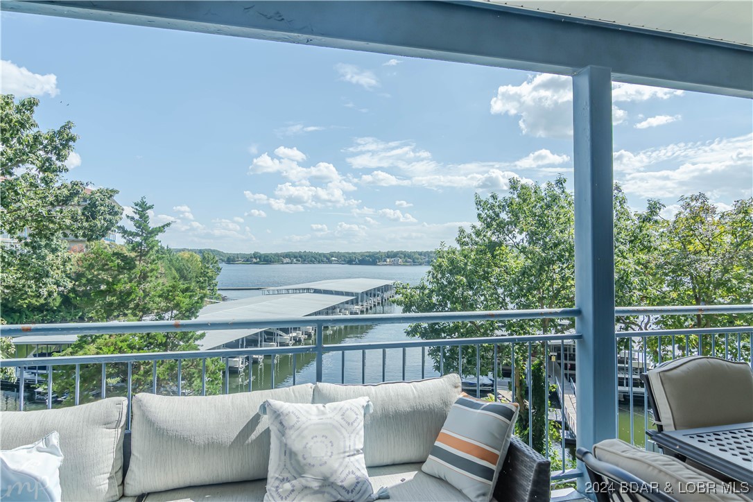 Lake Ozark, Missouri 65049, United States, 4 Bedrooms Bedrooms, ,4 BathroomsBathrooms,Residential,Active,41784