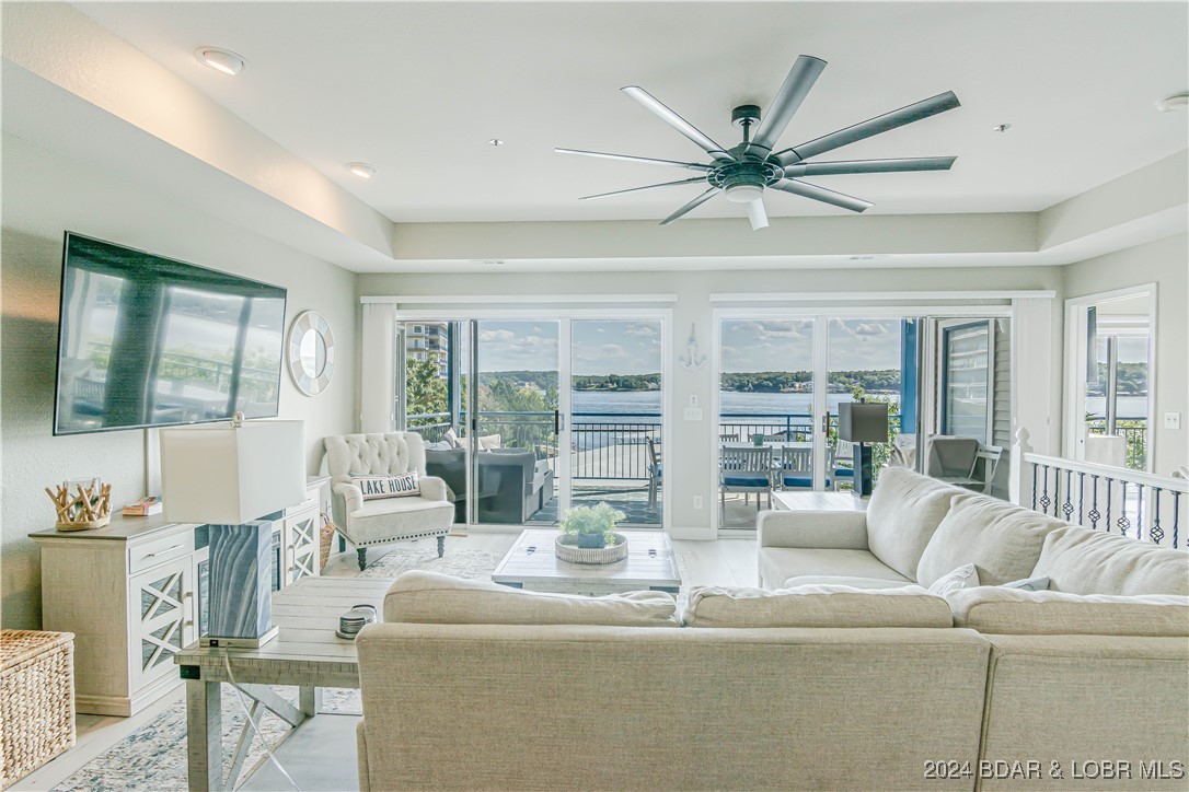 Lake Ozark, Missouri 65049, United States, 4 Bedrooms Bedrooms, ,4 BathroomsBathrooms,Residential,Active,41784