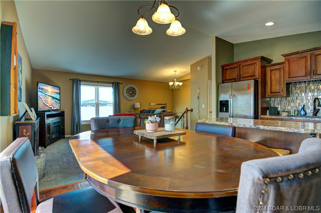 Lake Ozark, Missouri 65049, United States, 4 Bedrooms Bedrooms, ,3 BathroomsBathrooms,Residential,Active,63576