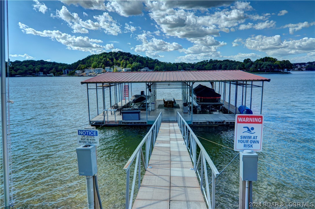 Lake Ozark, Missouri 65049, United States, 4 Bedrooms Bedrooms, ,3 BathroomsBathrooms,Residential,Active,63576