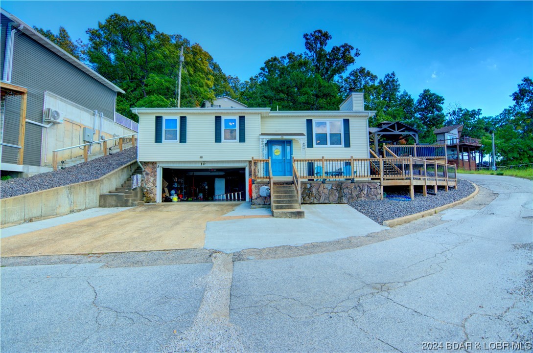 Lake Ozark, Missouri 65049, United States, 4 Bedrooms Bedrooms, ,3 BathroomsBathrooms,Residential,Active,63576