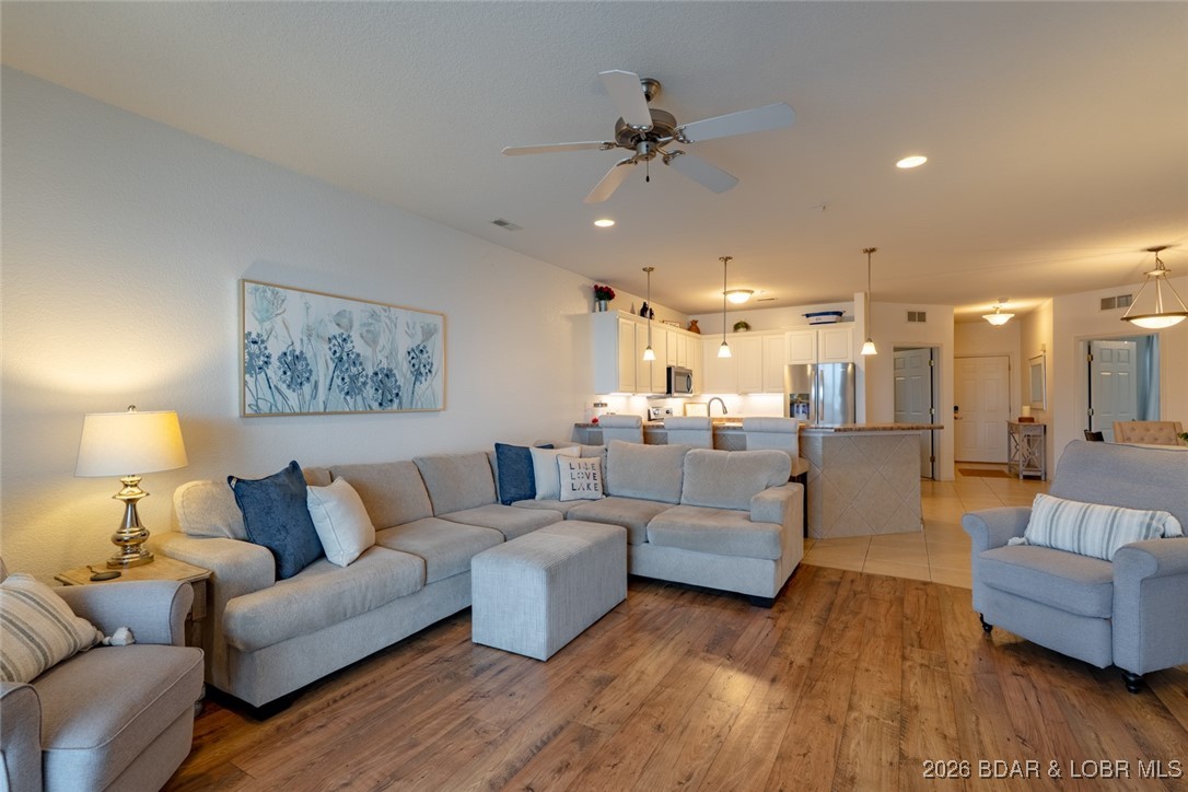 Lands End Communities Subdiv - Residential