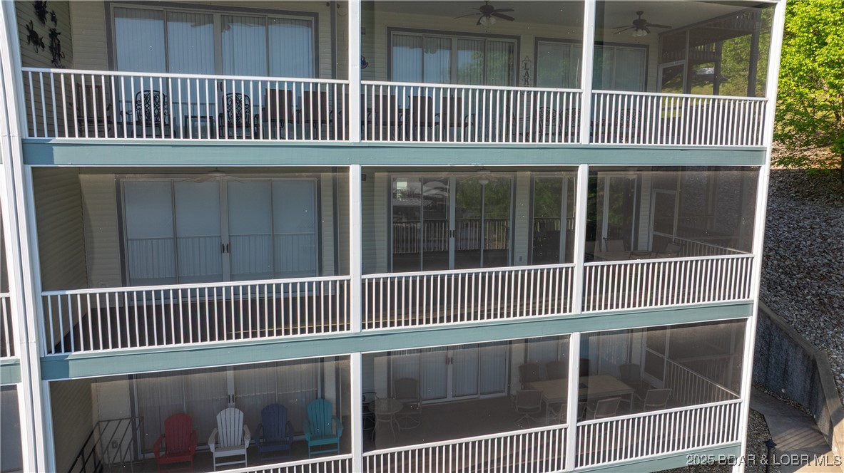 The Evergreens On The Lake - Residential