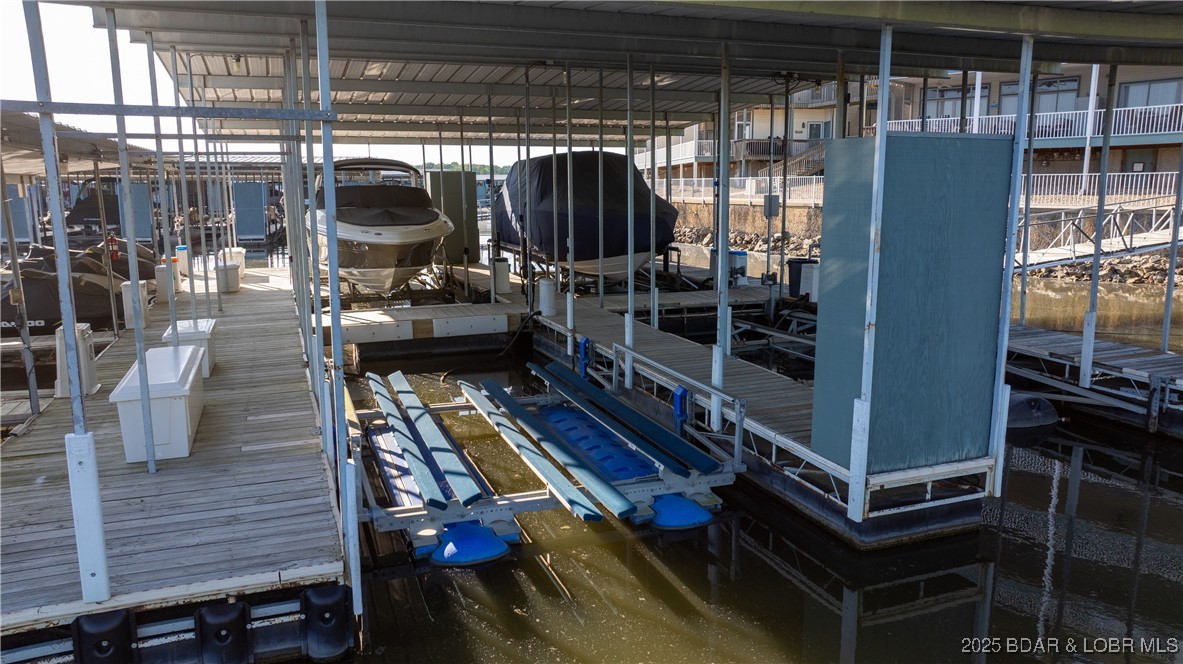 The Evergreens On The Lake - Residential