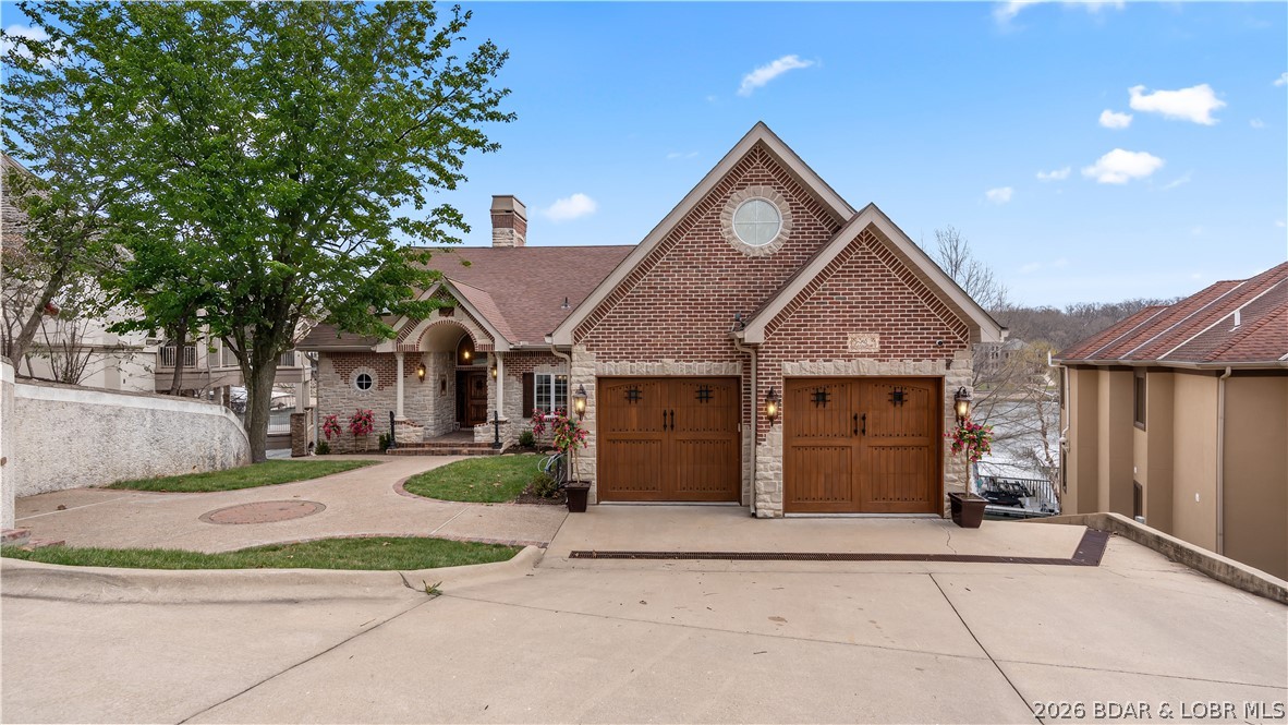 Grand Point No. 2 - Residential