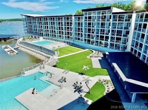 Horseshoe Bend #5 - Residential