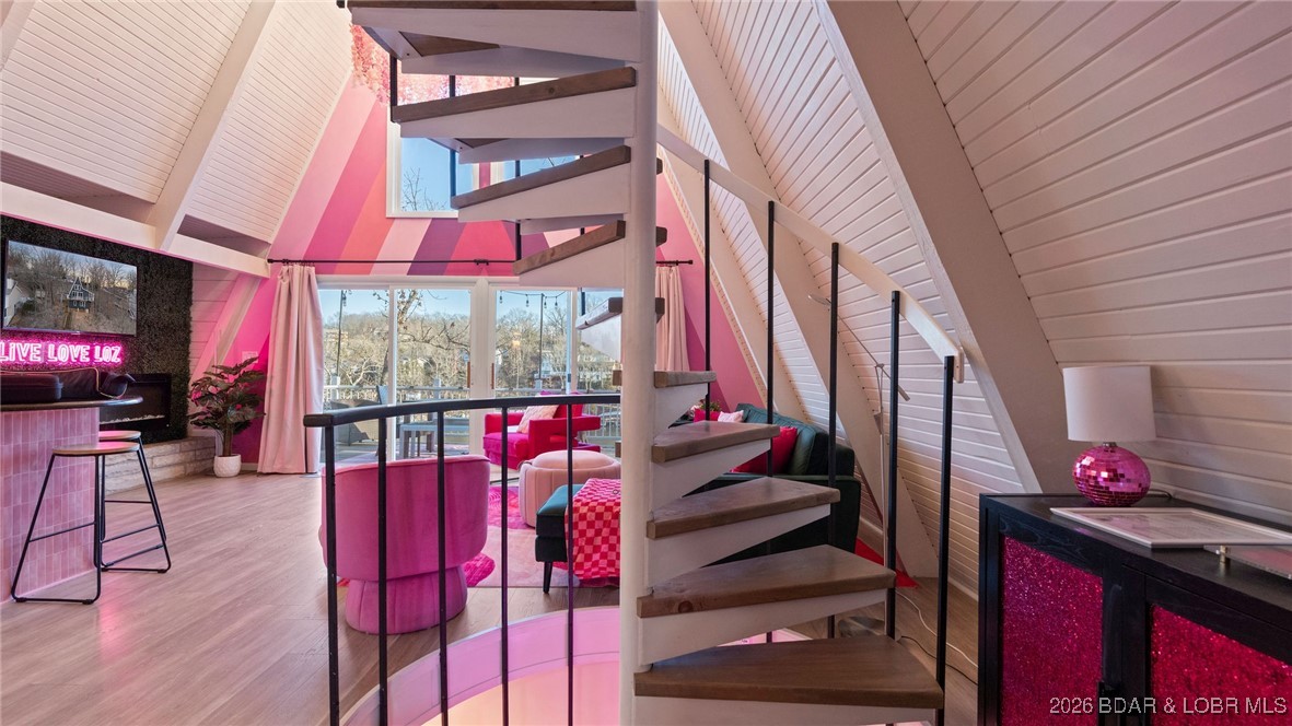 Horseshoe Bend #5 - Residential