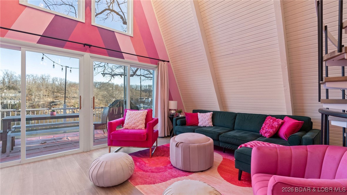 Horseshoe Bend #5 - Residential