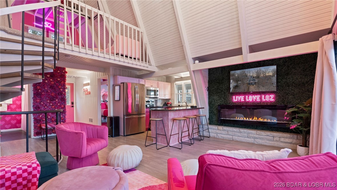 Horseshoe Bend #5 - Residential