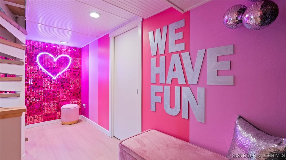 Horseshoe Bend #5 - Residential