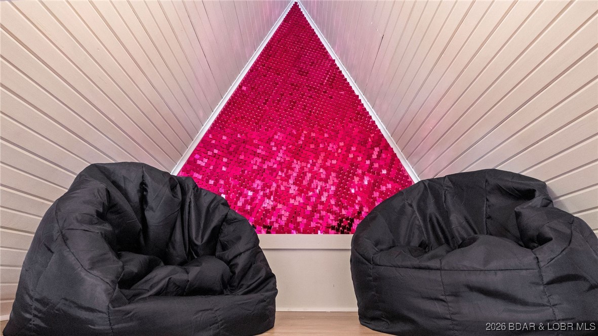 Horseshoe Bend #5 - Residential