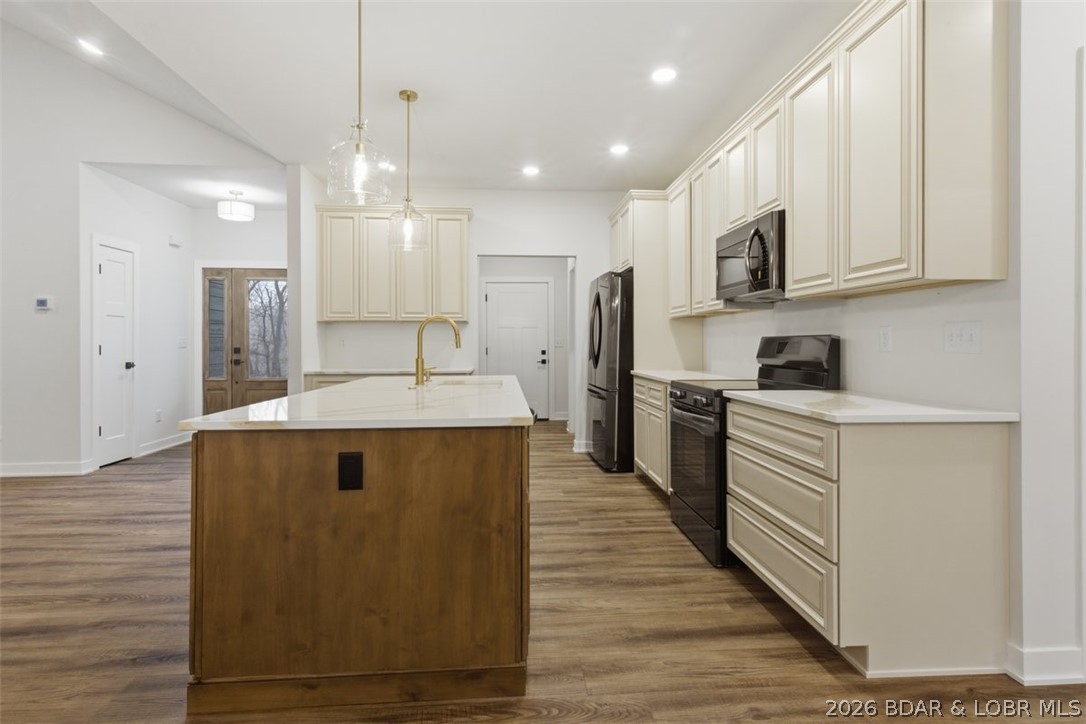 Champions Run - Residential