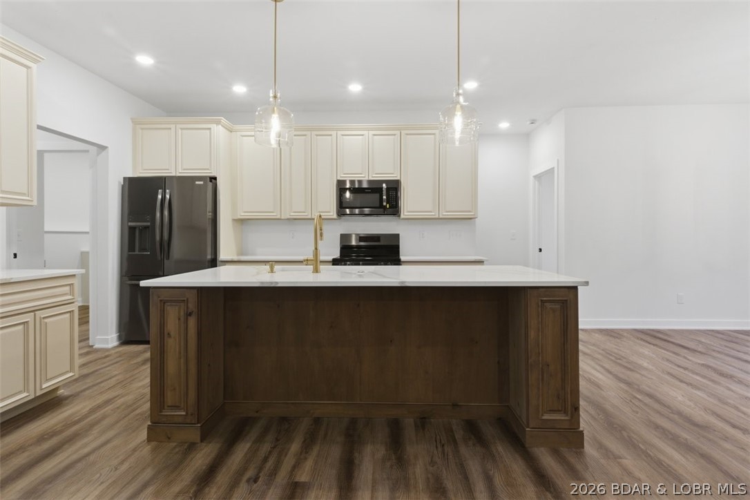 Champions Run - Residential