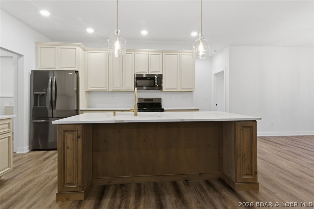 Champions Run - Residential