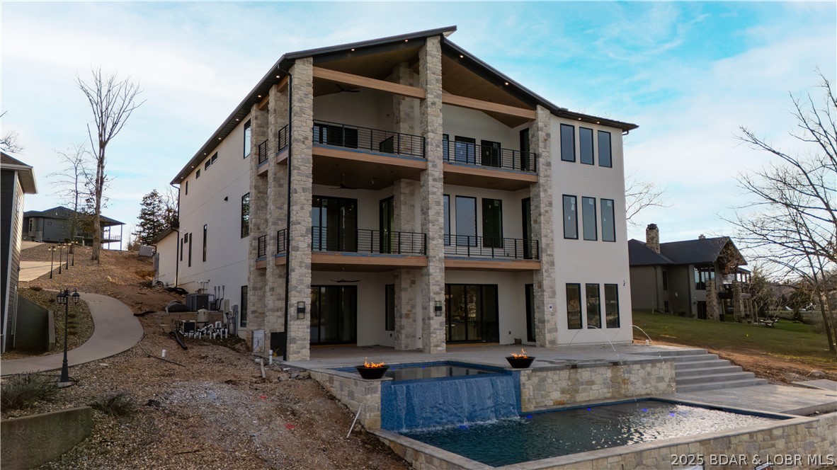 Casas Del Lago - Residential