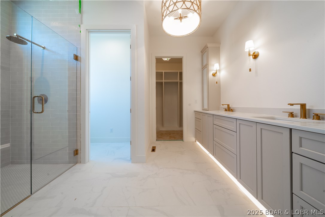 Casas Del Lago - Residential