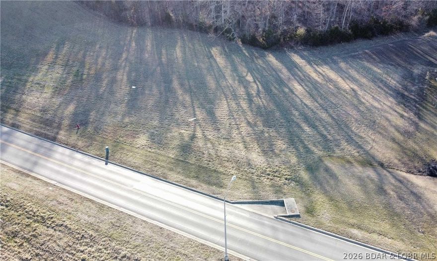 Great building opportunity located in the heart of Warsaw, offering excellent convenience to shopping, banks, restaurants, and everyday amenities. Situated just off a major roadway with great exposure and easy access to Highway 65, as well as being close to Highway 7, this property provides convenient travel in every direction. Only minutes from Truman Dam, you’ll enjoy quick access to both Truman Lake and the Lake of the Ozarks—making this an ideal location for your future home or investment property.