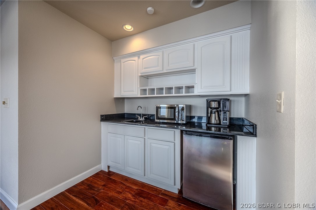 Beacon Pointe - Residential