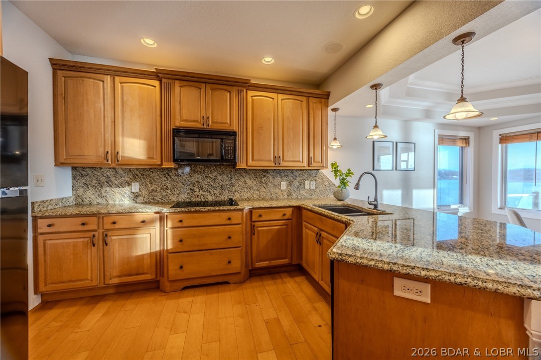 Beacon Pointe - Residential