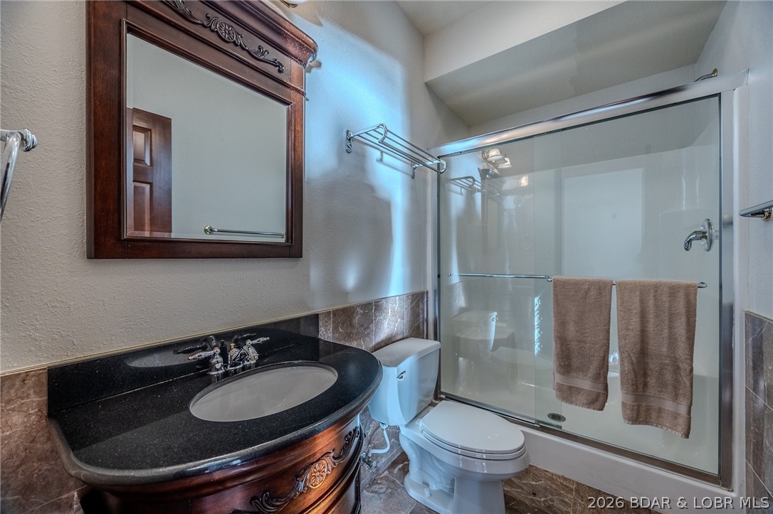 Beacon Pointe - Residential