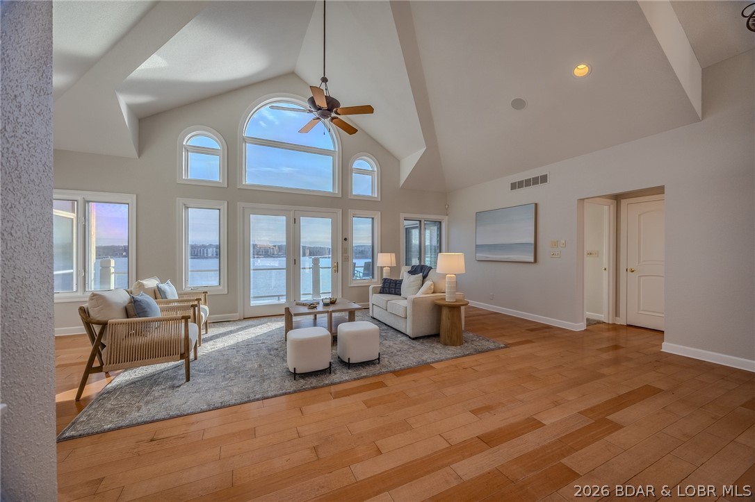 Beacon Pointe - Residential