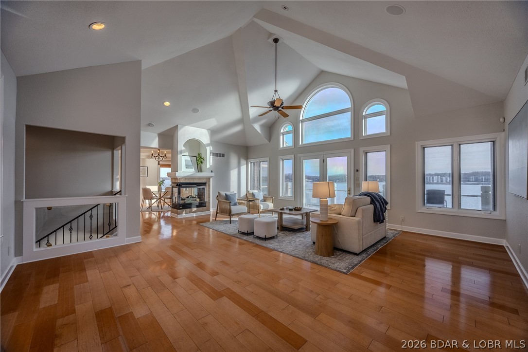 Beacon Pointe - Residential