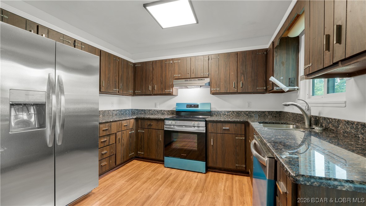 El Tampa Acres - Residential