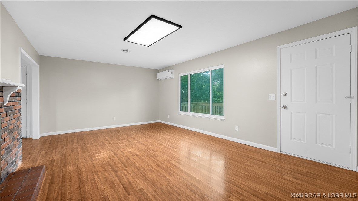 El Tampa Acres - Residential